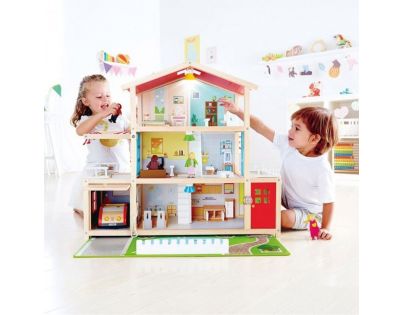 Hape Velký rodinný dom s garážou