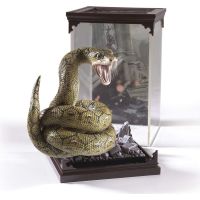 Noble Collection Harry Potter figúrka Magical Creatures Nagini 17 cm