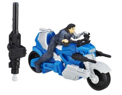 Hasbro Captain America s vozidlem Winter Soldier