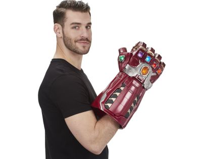 Hasbro Avengers Legends zberateľská Hulkova rukavice