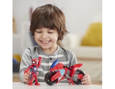 Hasbro Avengers Super Heroes figúrka a motorka Spider-Man