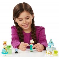 Hasbro Disney Frozen Little Kingdom Set malé panenky s příslušenstvím - Frozen Fever Celebration 3