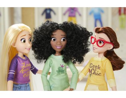 Hasbro Disney Princess Moderné bábiky Bella