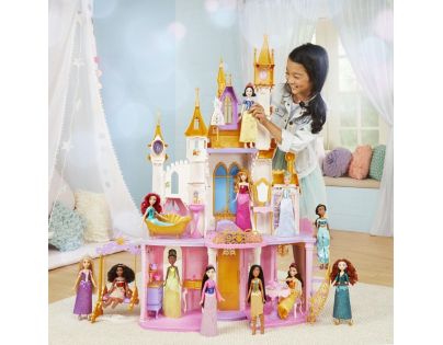 Hasbro Disney Princess oslava na zámku