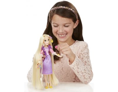 Hasbro Disney Princess Panenka s náhradními šaty - Locika