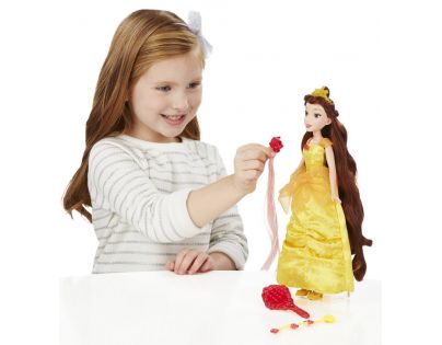 Hasbro Disney Princess panenka s vlasovými doplňky Bella