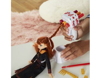 Hasbro Frozen 2 Anna a česaci set