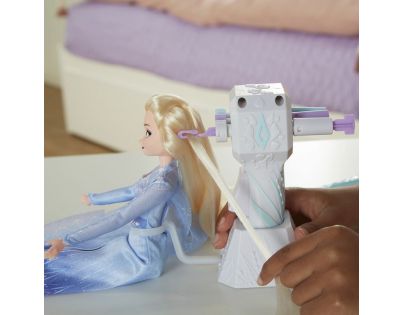Hasbro Frozen 2 Elsa a česaci set