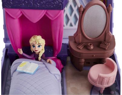 Hasbro Frozen 2 Hrací set sa scénou Elsa