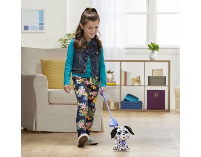Hasbro FurReal Friends Peealots veľký pes