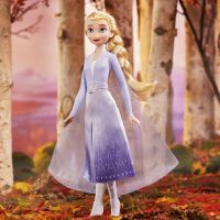 Hasbro Ľadové Kráľovstvo bábika výpravná Elsa 3