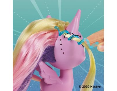 Hasbro My Little Pony Farebná hriva Princess Cadance