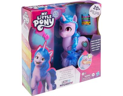 Hasbro My Little Pony Izzy objav v sebe iskru
