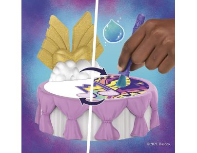 Hasbro My Little Pony Kráľovská komnata Premena