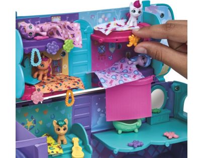 Hasbro My Little Pony Miniworld Kúzelný karavan