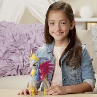 Hasbro My Little Pony MLP Zářící princezna Celestia 3