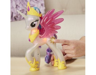 Hasbro My Little Pony MLP Zářící princezna Celestia