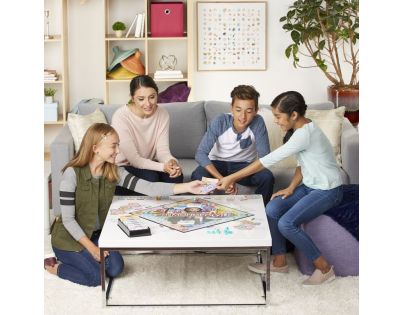 Hasbro Pani Monopoly CZ