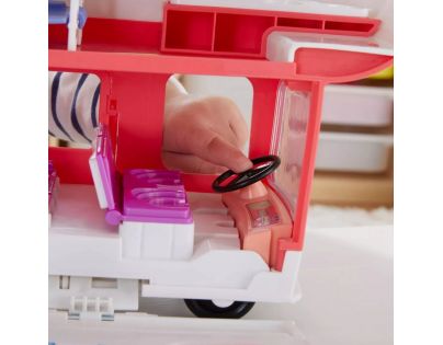 Hasbro Prasiatko Peppa karavan na cesty