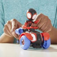 Hasbro Spiderman vozidlo a figurka Miles Morales 3