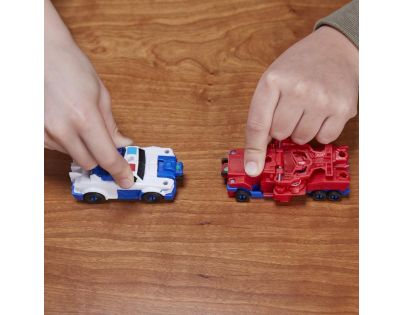 Hasbro Transformers Kombinátor Optimus Prime a Strongarm