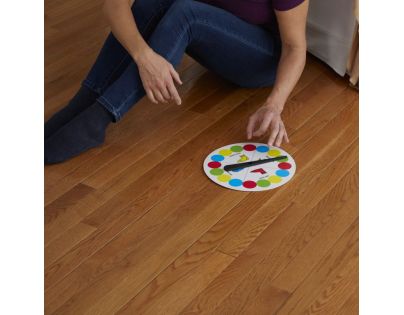 Hasbro Twister Vylepšená verzia
