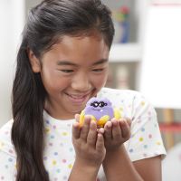 Hasbro Yellies Pavouk tyrkysová 4