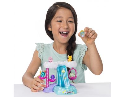 Hatchimals Svítící vodopád