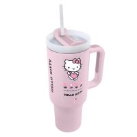 Pyramid International Hello Kitty Cestovný hrnček so slamkou 2