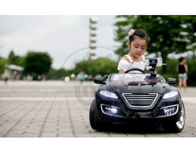Elektrické auto Henes M7 Premium bílé