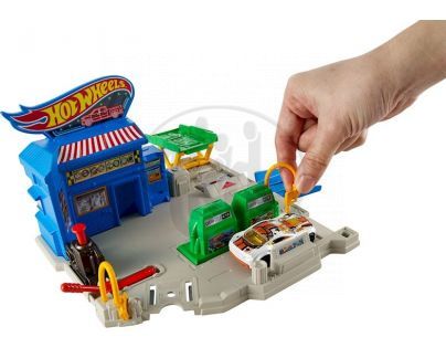 Hot Wheels BGH94 Set městem na kolech - Autoopravna