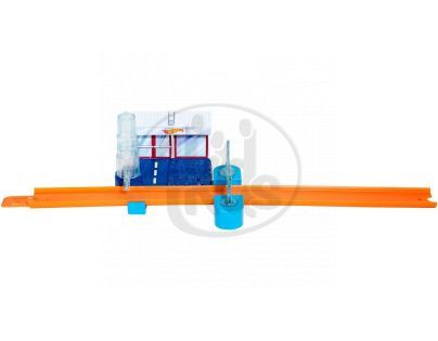 Hot Wheels Track Builder základní set - Náraz do sklenářství