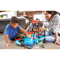 Hot Wheels city ultimátní automyčka s aligátorem 4