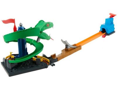 Hot Wheels City zatoč s kobrou