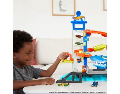 Hot Wheels City žraločí úder