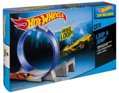 Hot Wheels Dráha závodní překážky - Projeď smyčkou a skoč