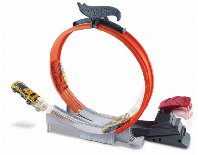 Hot Wheels kaskadérske kúsky Lopingová hviezda