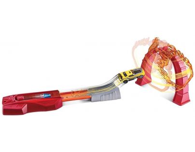 Hot Wheels kaskadérske kúsky Ohnivý skok