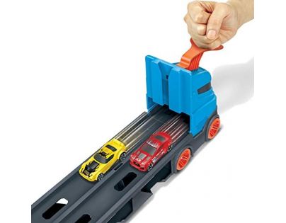 Hot Wheels nadupaný ťahač - Poškodený obal