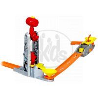 Hot Wheels P7613 Trick Track Spin Wrecker 6