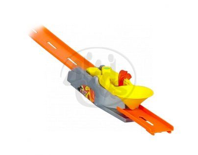 Hot Wheels P7613 Trick Track Spin Wrecker