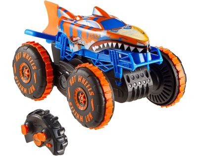 Hot Wheels RC Monster Trucks Lezec Tiger Shark - Poškodený obal