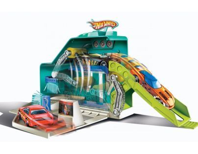 Hot Wheels Set městem na kolech - Turbo myčka