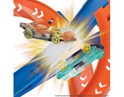 Hot Wheels zrážka na špirále