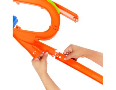 Hot Wheels Stunt tracks zrážka vo vzduchu dráha - Poškodený obal