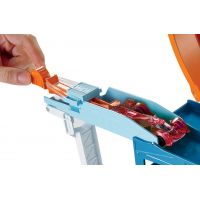 Hot Wheels Tahač a pojízdná Dráha 3
