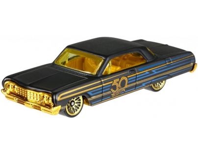 Hot Wheels Tématické auto 50. let výročí Black & Gold 64 Impala