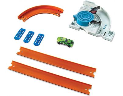 Hot Wheels Track builder doplňky a dráhy - DJD67 Turn Kicker
