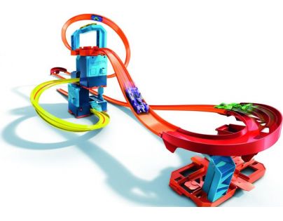 Hot Wheels track builder motorizovaný set