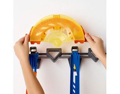 Mattel Hot Wheels track builder zvislá dráha